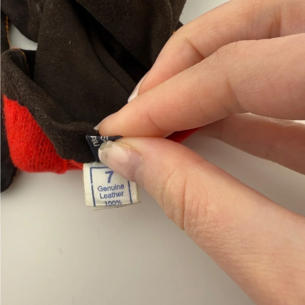 Picaro’s Genuine Leather Gloves